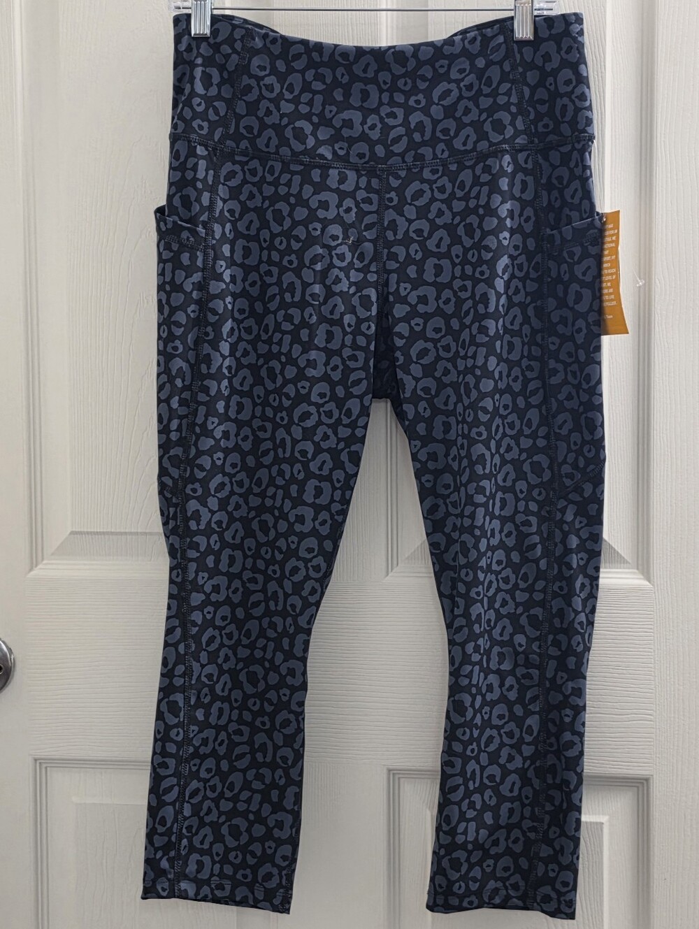 NWT Avia Cheetah Print Leggings Sz Lg